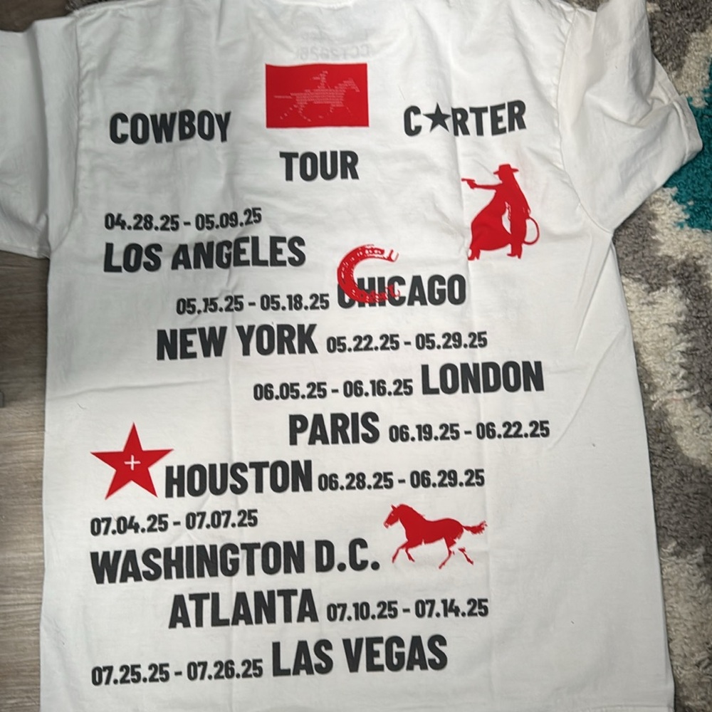 Beyonce’s Cowboy Carter Tour T-Shirt - Picture 3 of 7